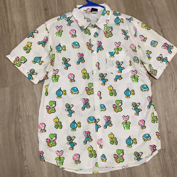 Nintendo Super Mario Button Up Shirt - Large - Picture 1 of 8
